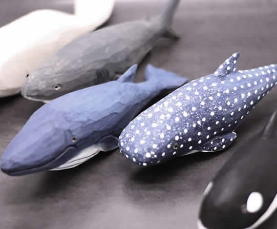 Hand-carved Wooden Whale Decoration Ornaments