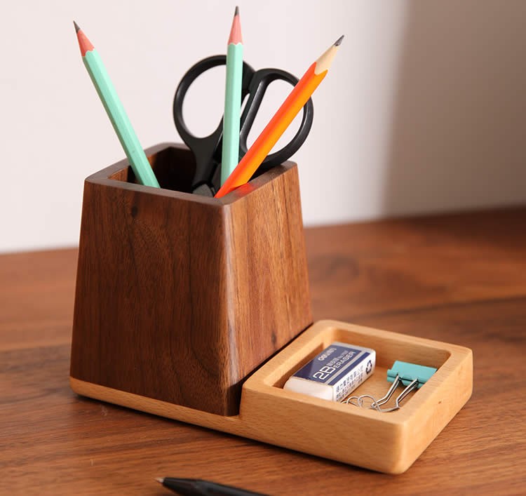 Exquisite Pure Wood Office Organize Storage Pen Holder