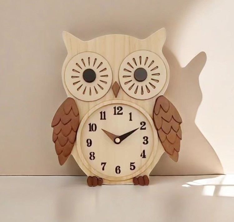 Big Eyed Owl Wooden Table Clock, Home Office Decoration