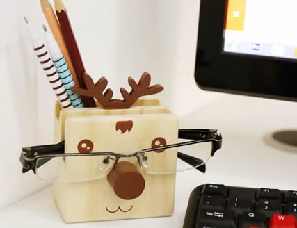 Cartoon Wooden Pen Holder With Eyeglasses Holder