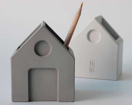 Concrete  House Shaped Pen Holder