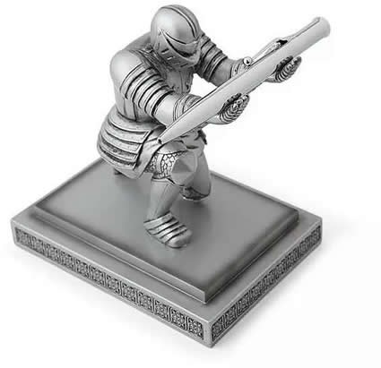 Executive Knight Pen Holder