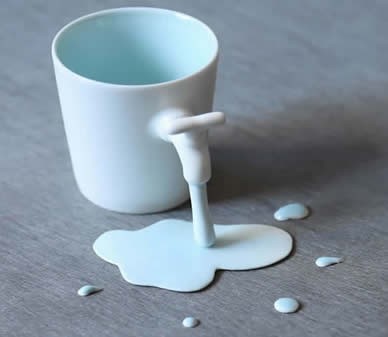 Porcelain Coffee Mug with Faucet Handle
