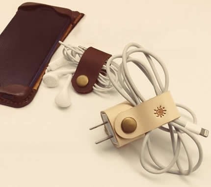  Leather Wall Plug Protect  Case  with Cable Winder for Apple Power Adaptor ,2pcs