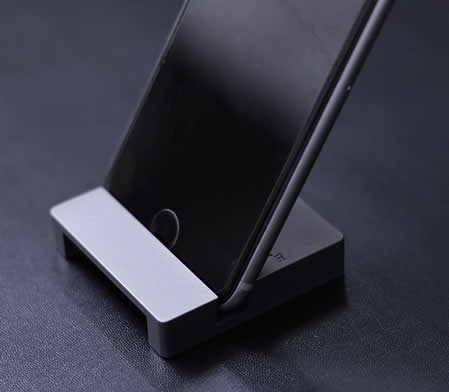 Metal Desk Phone Stand,Cell Phone Stand with Sound Amplifier