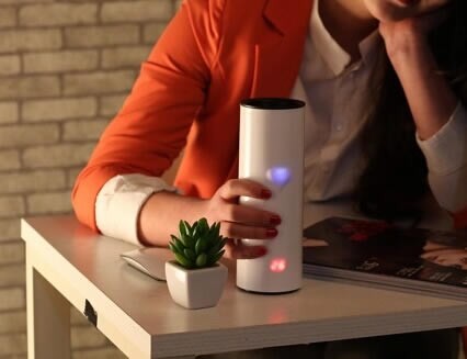 Touch Sensing Travel Cup With Temperature Display