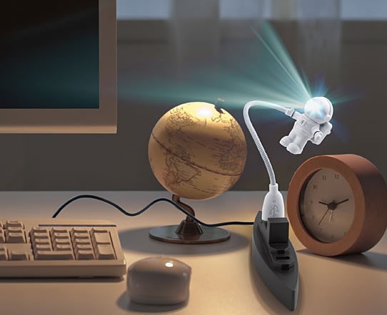 USB Astronaut Keyboard Led Light