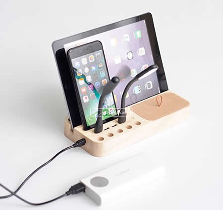 Wooden 4 USB Port Charging Docking Station for Smartphones and Tablets