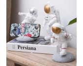  Astronauts Figures Smartphone Stand