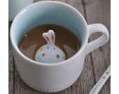 Cute Rabbit Figurine Ceramic Coffee Cup With Lid