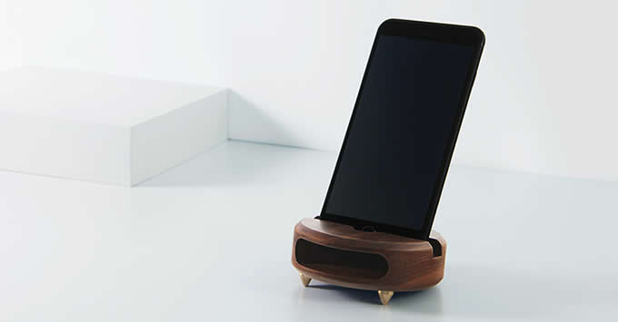 Round Wooden Sound Amplifier Stand Dock for SmartPhone
