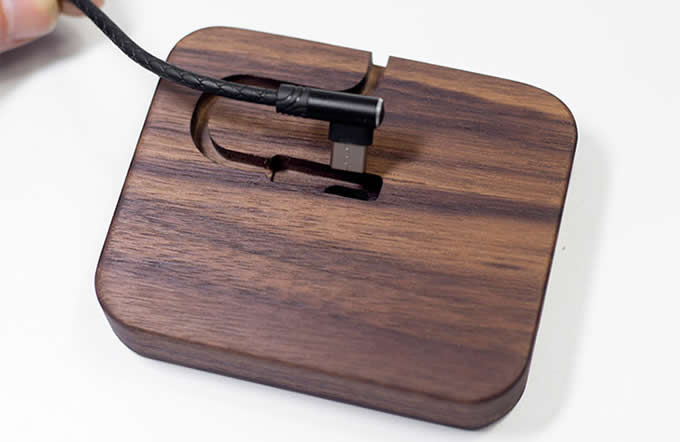 Wooden Desktop Charging Dock Station Cradles