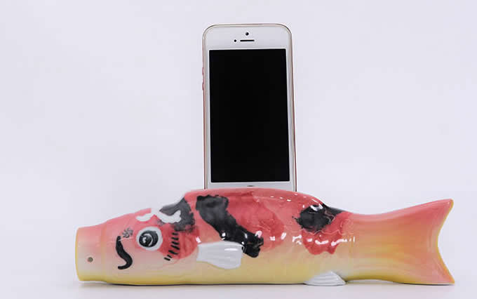  Fish Style Ceramic Speaker Sound Amplifier Stand Dock for SmartPhone