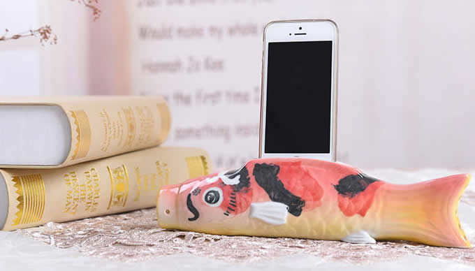  Fish Style Ceramic Speaker Sound Amplifier Stand Dock for SmartPhone