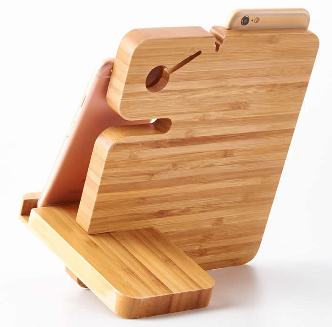 Bamboo iPhone  Smartphones Charging Dock Charge Station 