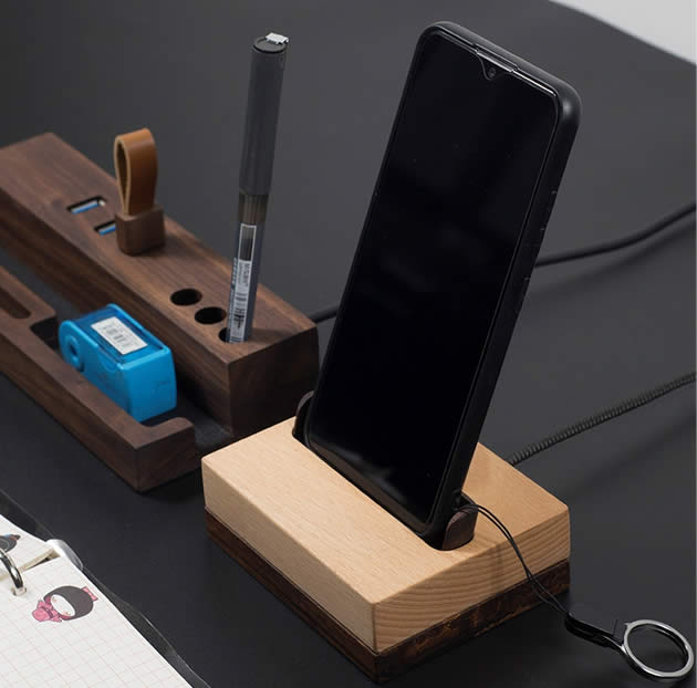 Fashion wooden mobile phone charging stand Black walnut beech phone holder