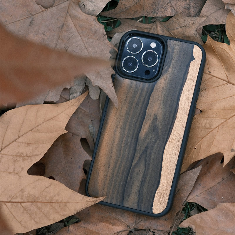 Elegant Wooden Iphone Case With Natural Ambiance