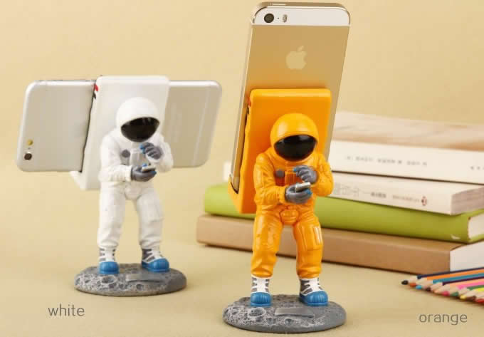 Astronaut Cell Phone Holder