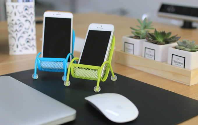   Beach Chair Cell Phone Stand