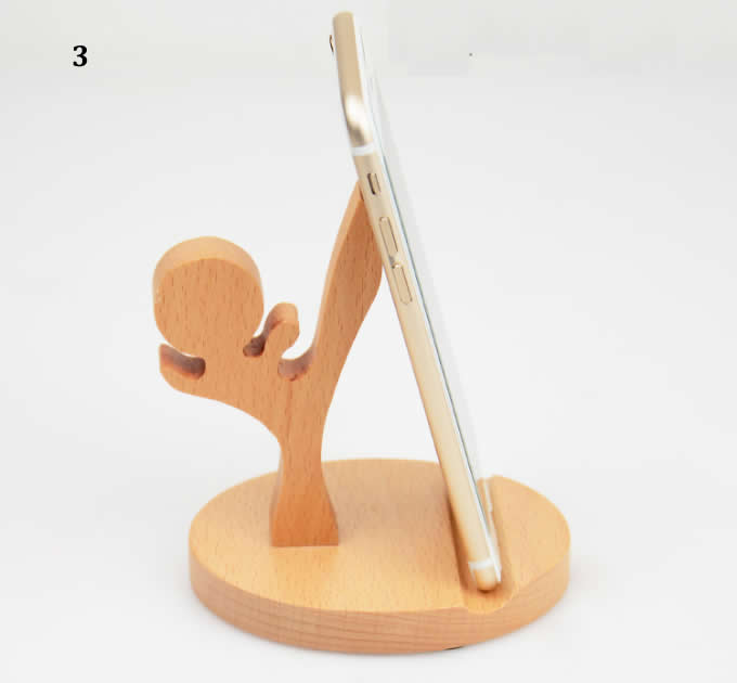 Creative Wooden Decorative Small Humanoid Cell Phone Stand