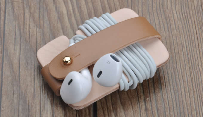 Handmade Leather  Headphone Earphone Wrap Winder Cord Organizer  