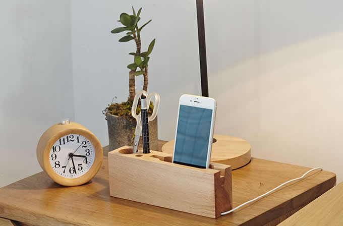 Multipurpose Wooden Pen Pencil Holder Phone Charging Station Stand Desk Organizer