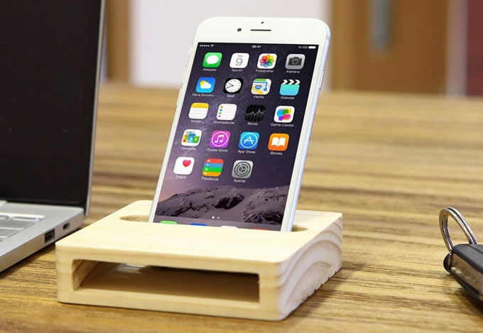  Natural Wooden Cell Phone Stand Holder Dock Sound Amplifier Stands