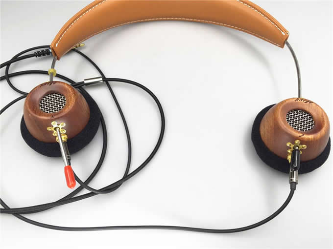 Portable Wooden On-Ear Headphone