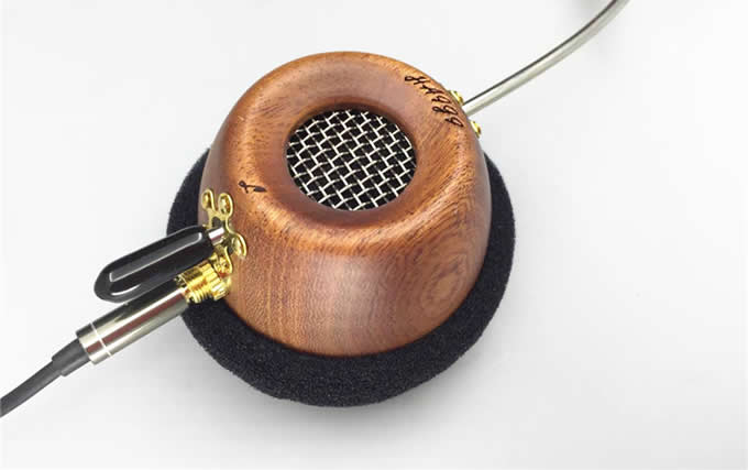 Portable Wooden On-Ear Headphone