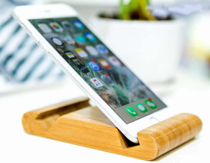  Portable Bamboo Desktop Cell Phone Holder 