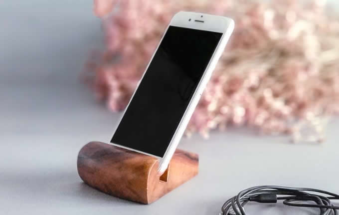 Black Walnut Wood Triangle Portable Smartphone Holder 