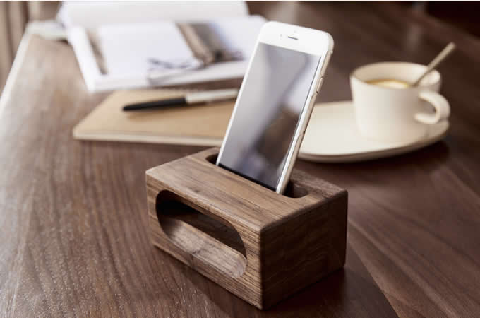  Black Walnut Wood Phone Sound Amplifier Trumpet Holder Amplifier Loudspeaker