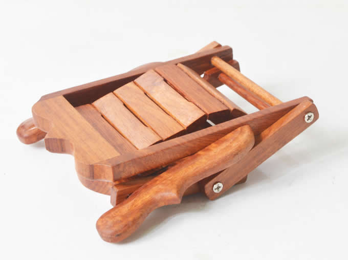 Wooden Beach Deck Chair Desk Mobile Phone Display Holder  Stand  