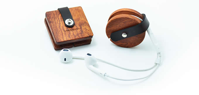  Wooden Headphone Wrap Winder Cable Cord Organizer