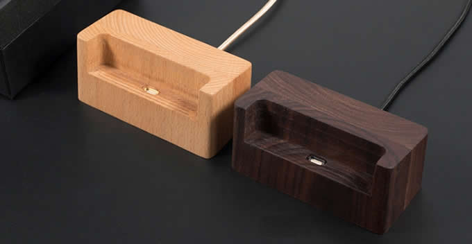 Wooden USB Type C Lightning Charging Dock Charger Station  