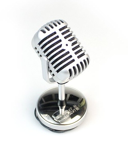 Retro Designed Microphone-cool stuff