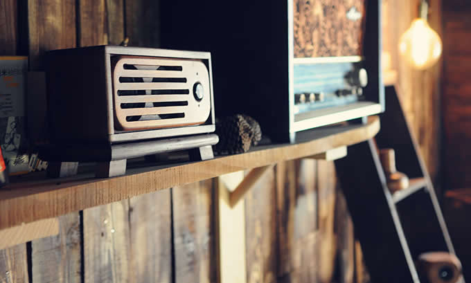 Handmade Bluetooth Wooden Speaker 