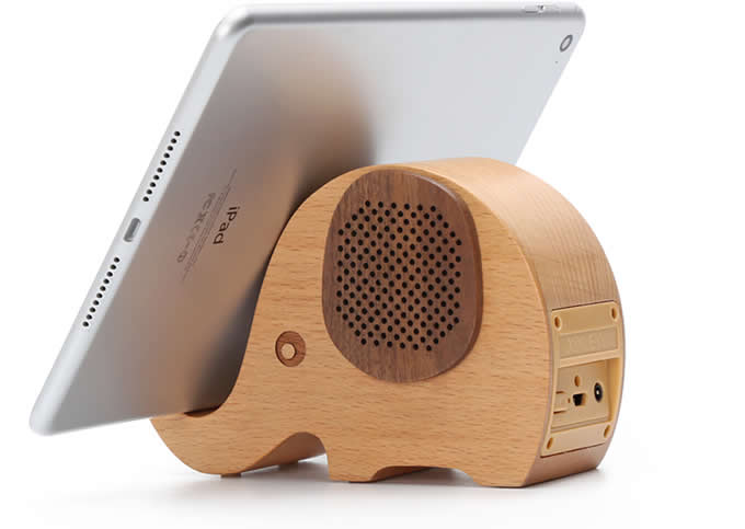   Wooden Animal Bluetooth Speaker Mobile Phone iPad Holder Stand 