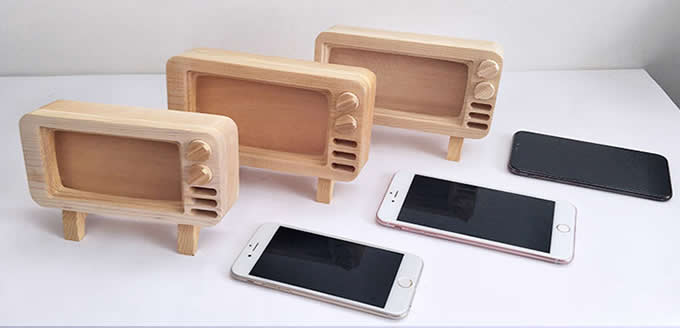 Wooden TV Shape Mobile Phone Cellphone Holder 