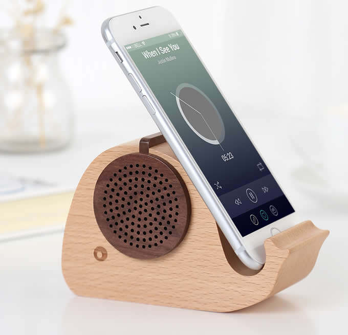 Wooden Whale Shaped Bluetooth Speaker Mobile Display Stand 