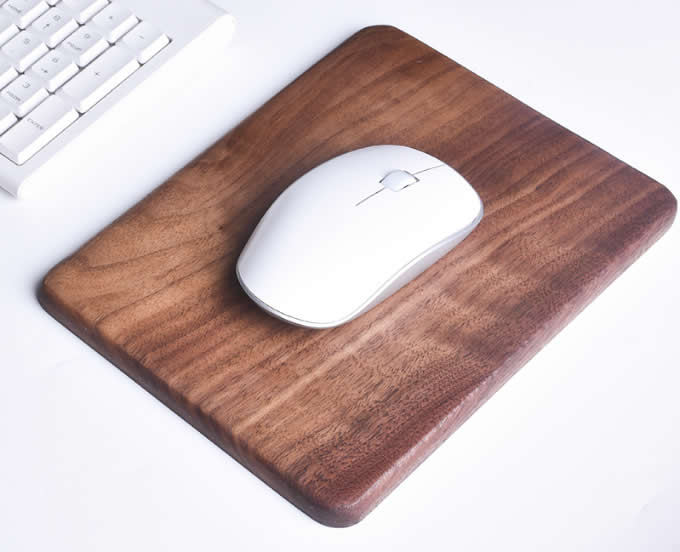 Simple Wooden Mouse Pad