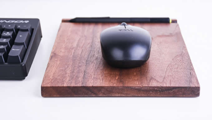 Simple Wooden Mouse Pad