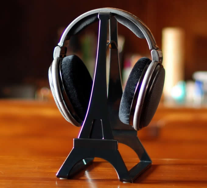    Eiffel Tiwer Headphone Stand Holder Hanger Phone Holder   