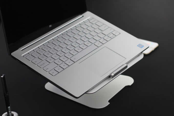  Aluminum Cooling Macbook Laptop Lift/Stand 