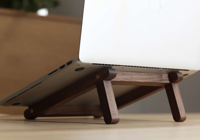 Universal Wooden Cooling Stand Holder Bracket Dock for 11-15.6 inches  Macbook  / iPad / Tablet / Notebook 