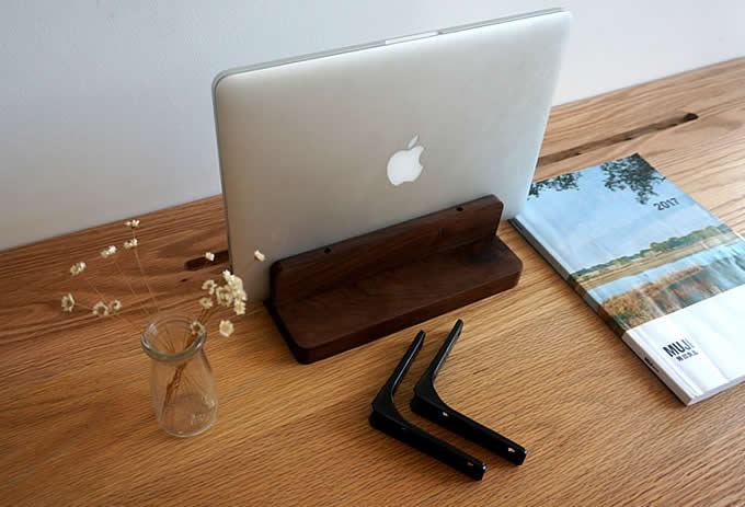 Wooden Desktop Vertical Laptop Stand Holder for MacBook Air, MacBook Pro,Notebooks