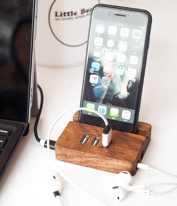 Wooden 3-Port USB Desktop Charger with Stand for All Phones