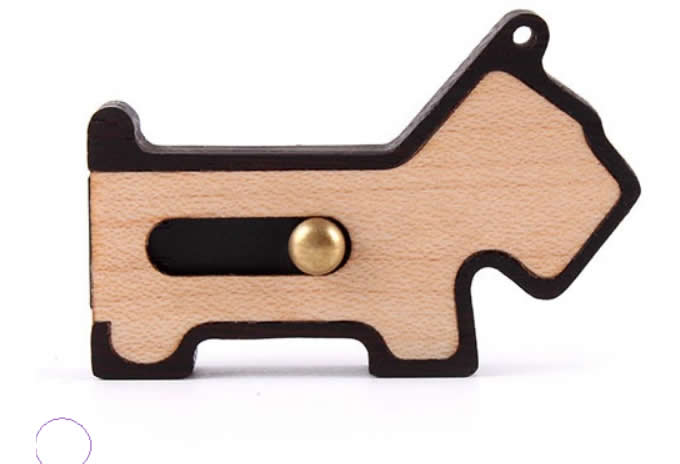  16G Wooden Dog USB Flash Drive