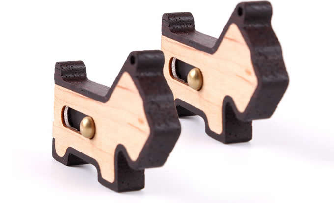  16G Wooden Dog USB Flash Drive