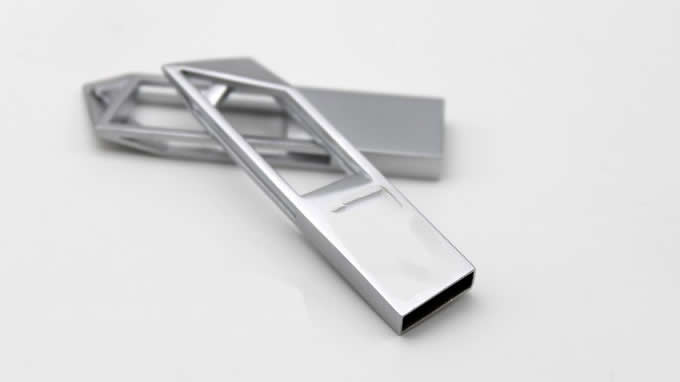 Unique Metal 8GB USB Flash Drive